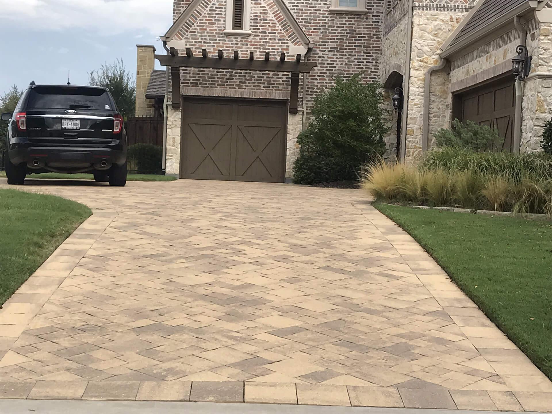 Basket weave paver pattern on a driveway